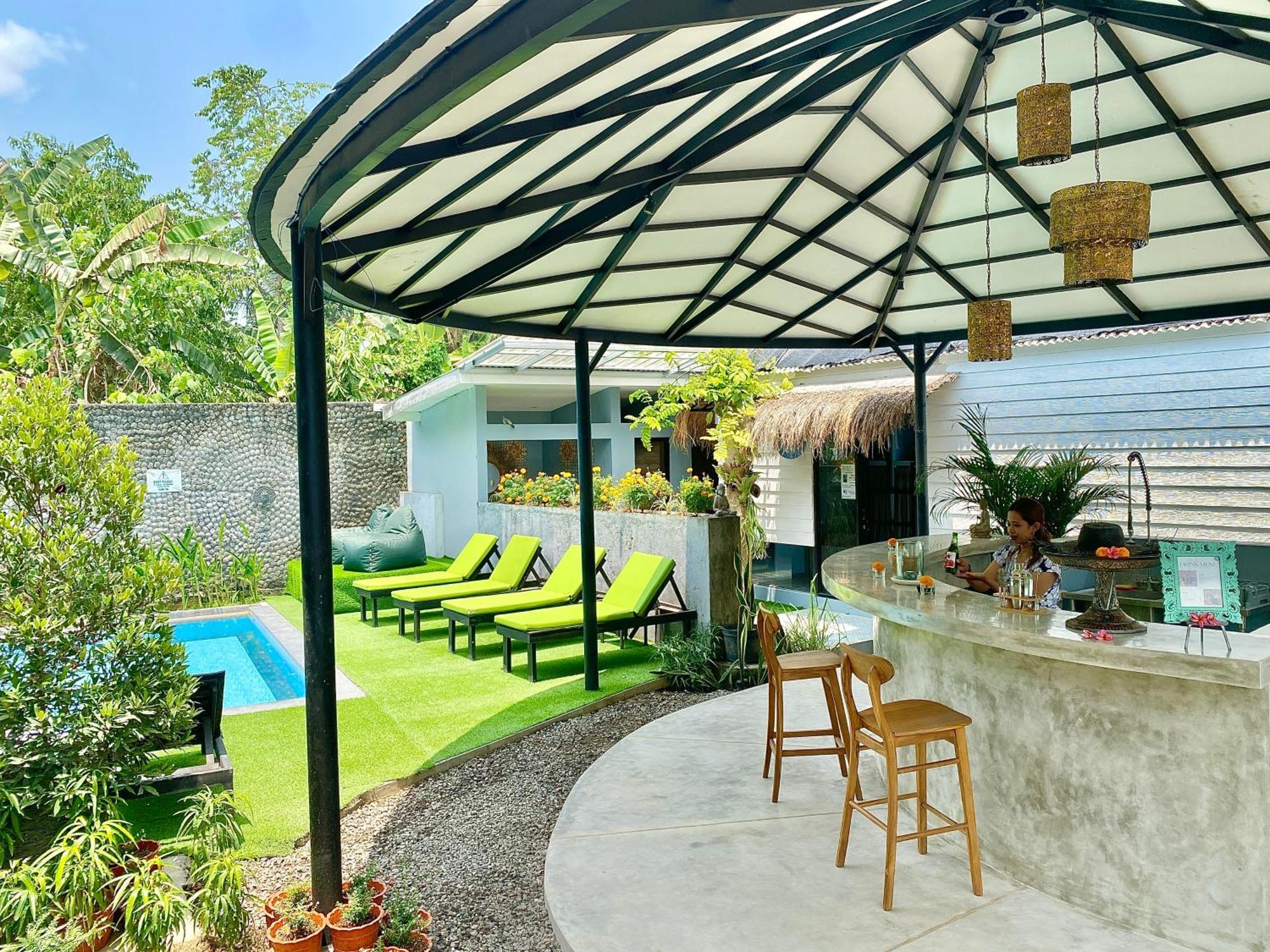 The Jungle Hostel Canggu Екстериор снимка