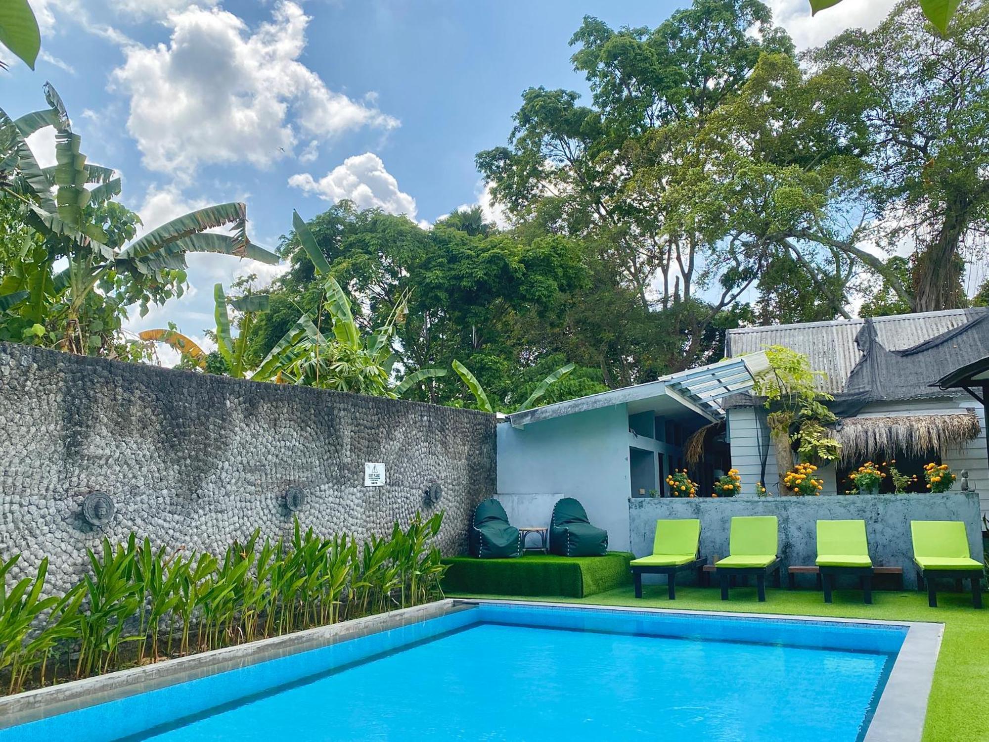 The Jungle Hostel Canggu Екстериор снимка