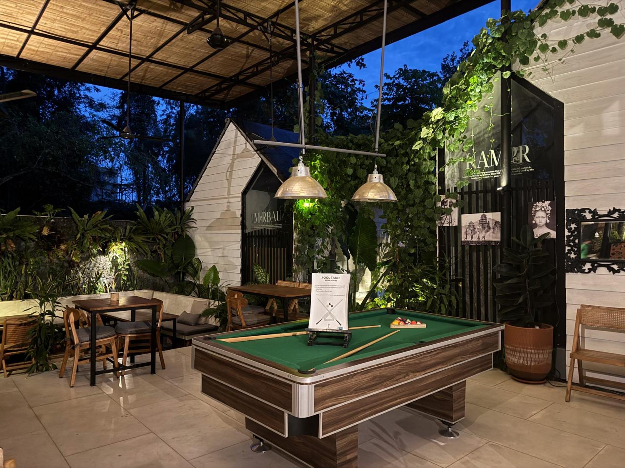 The Jungle Hostel Canggu Екстериор снимка
